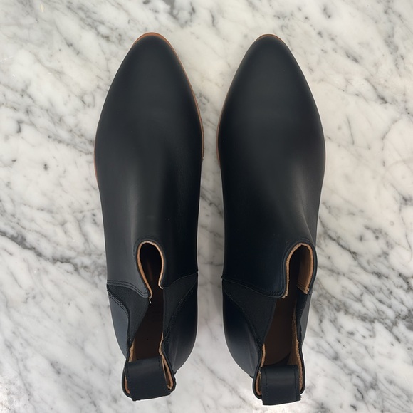 Women's Nisolo Eva Everyday Chelsea Boots in Black, Size 7.5-NWOB! - Picture 4 of 8